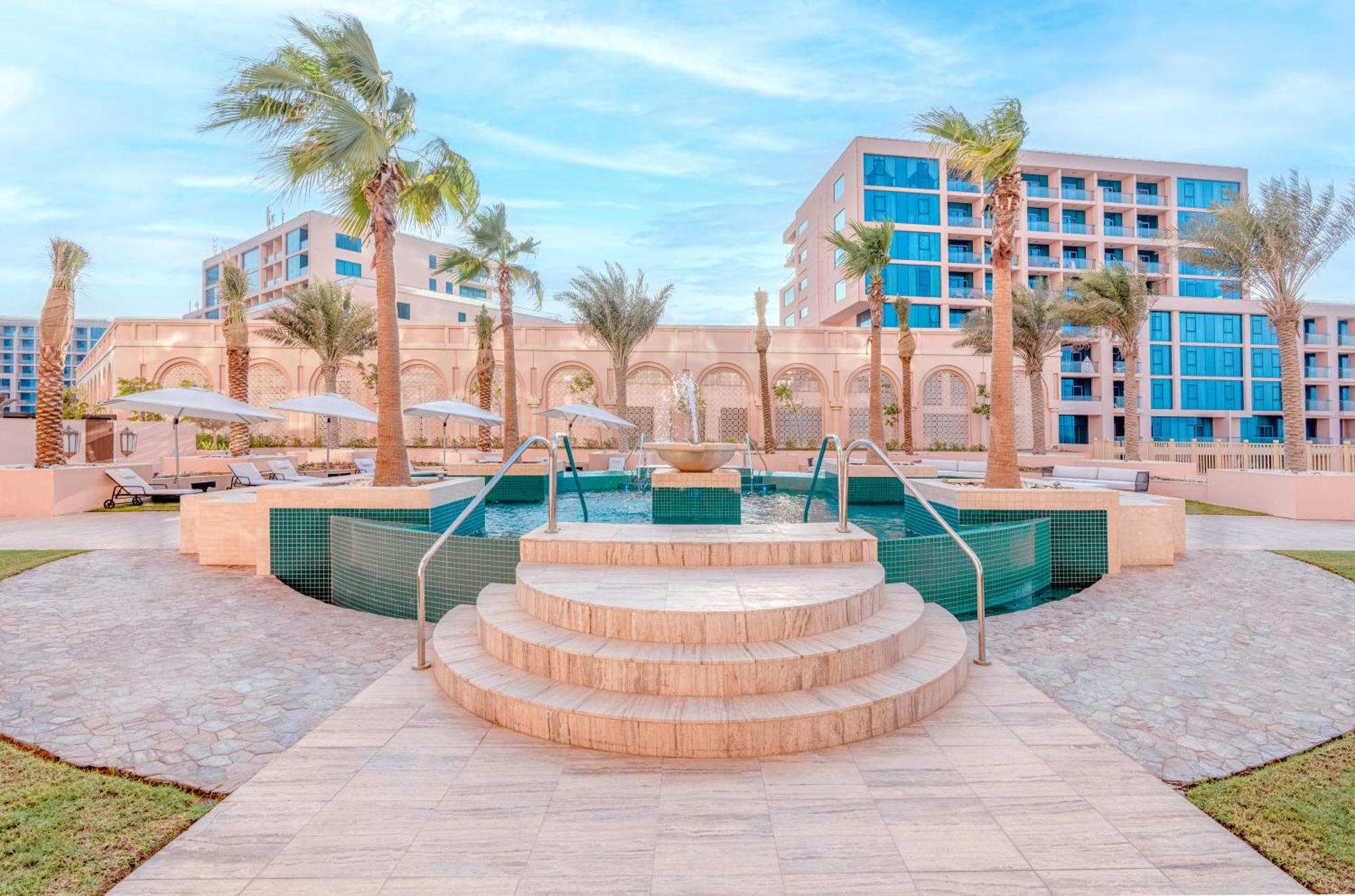 Hotel Rixos Marina Abu Dhabi Esterno foto